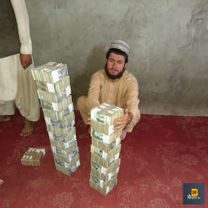 Pakistan Currency: पूरे पाकिस्तान के अफसर डिजिटल लाकर नहीं खोल पाये, तहखाने से अरबों की करेंसी बरामद