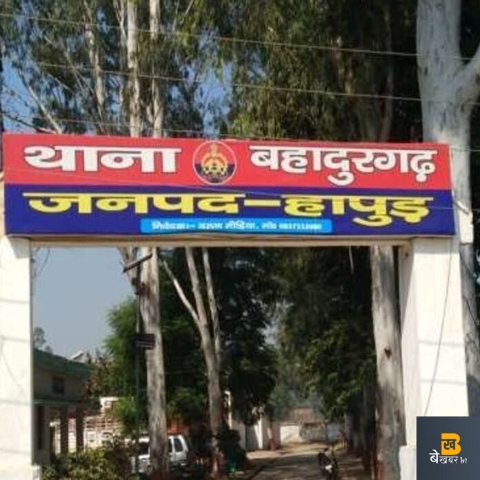 बहादुरगढ़: पड़ोसी युवक ने रेता महिला का गला, सर्जिकल ब्लेड का किया उपयोग...