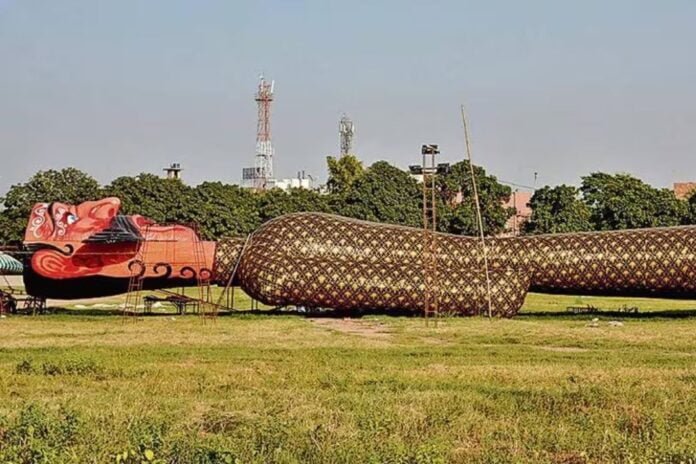 Largest Ravan in India: देश में सबसे तगड़ा रावण का पुतला 3 महीने से बन रहा है, कितने लाख में बना ?