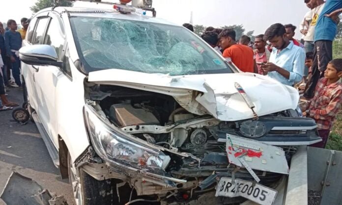 DM की कार ने 4 को कुचला, माँ बेटी की मौके पे मौत