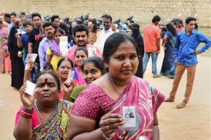 MP-Chhattisgarh Vidhan Sabha Election: मध्य प्रदेश की 230 सीटों और छत्तीसगढ़ की 70 सीटों पर मतदान शुरू