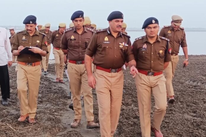 Garh Mela News: एडीजी ने परखी तैयारी, सुरक्षा में हुई ढिलाई तो होगी बड़ी कार्रवाई...