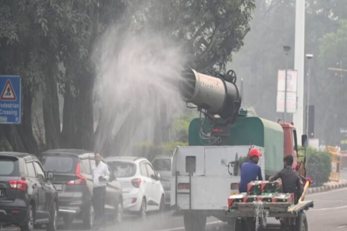 Delhi Air Quality: दिल्ली में सांस लेना हुआ मुश्किल, वैज्ञानिकों की चेतावनी ने डराया; 10 पॉइंट में समझें हालात...