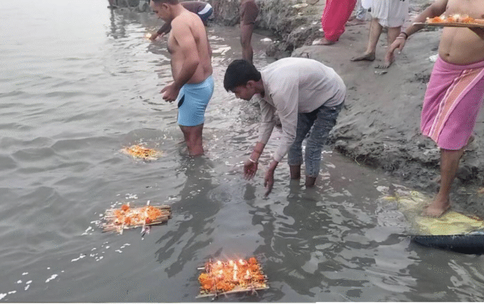 गढ़ मेले में गंगा किनारे आज होगा दीपदान, महाभारत काल से है इस परंपरा का जुड़ाव...